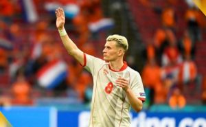 Macedonia del Norte 2-2 Islandia
