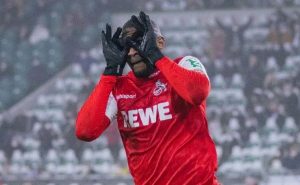 La ex estrella de la Super League anotó dos veces, estableciendo un récord histórico de la Bundesliga