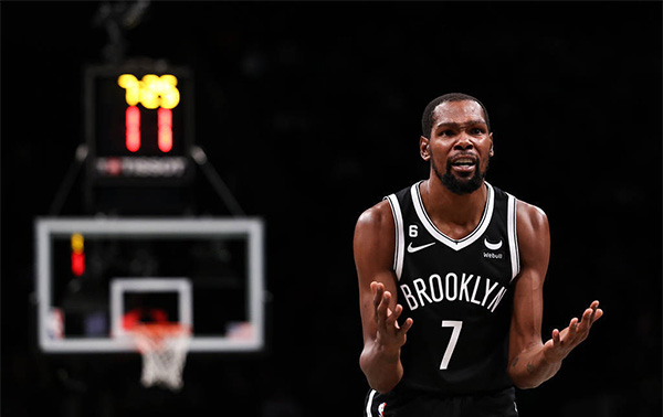 Durant recorta 32+9+6, Nets negativos ante Bulls