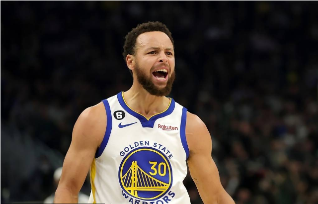 Se derrumbó la mentalidad de los Warriors, y el público tuvo 5 infractores técnicos